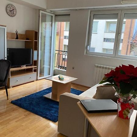 Tea Apartment Skopje Esterno foto